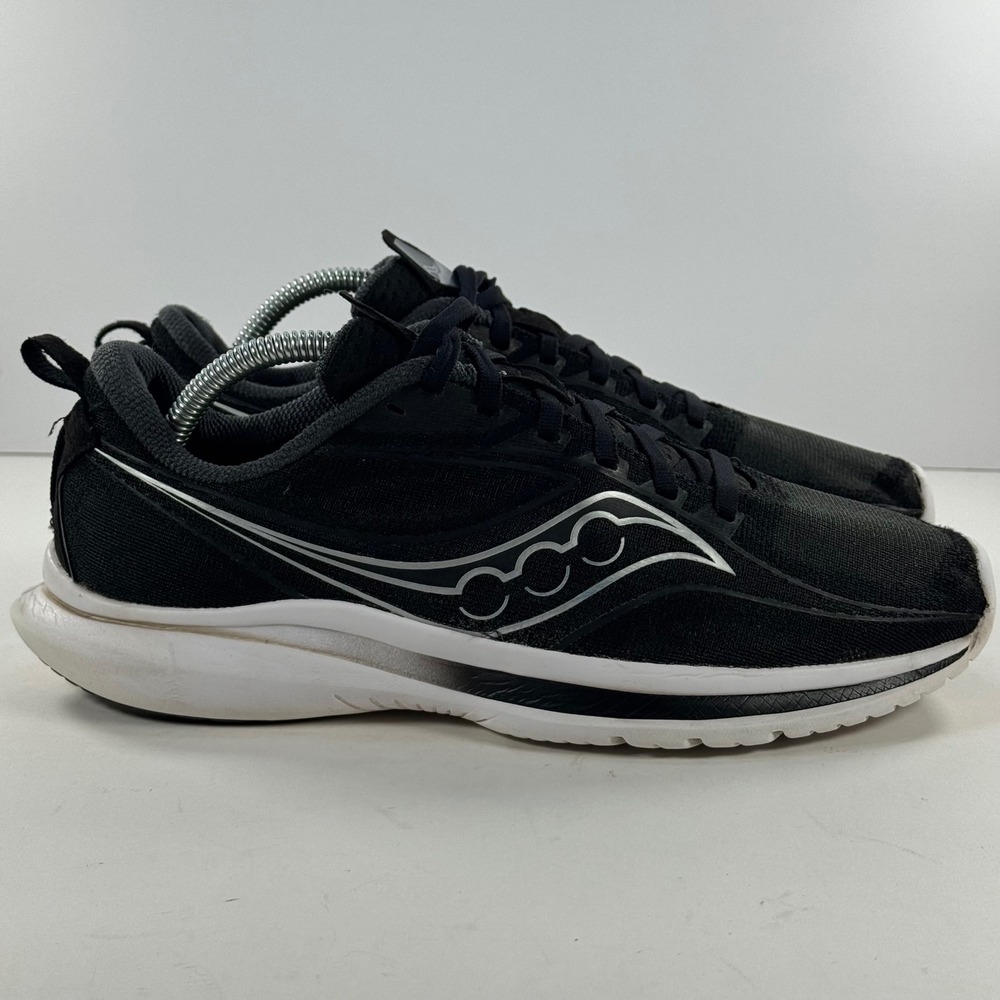 Saucony Kinvara 13 Womens Running Shoes Black White S10723-05 Size 10